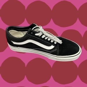 USED | Vans Old Skool Sneakers Women’s US 8